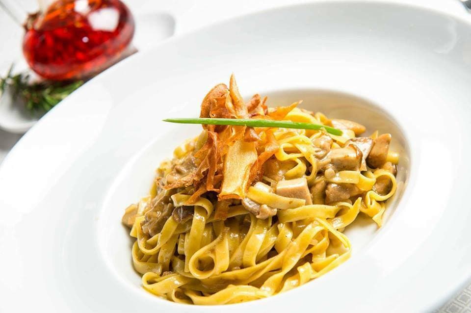 Tagliatelle cu Porcini